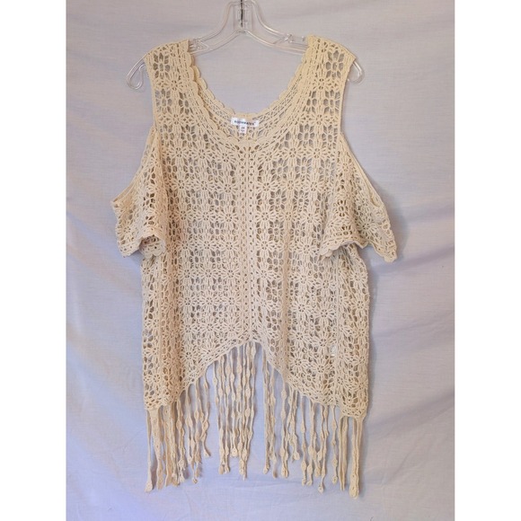 Roommates Tops - Boho Open Crochet Fringe Top 2X 100% Cotton Cold Shoulder Cream Hippie Festival